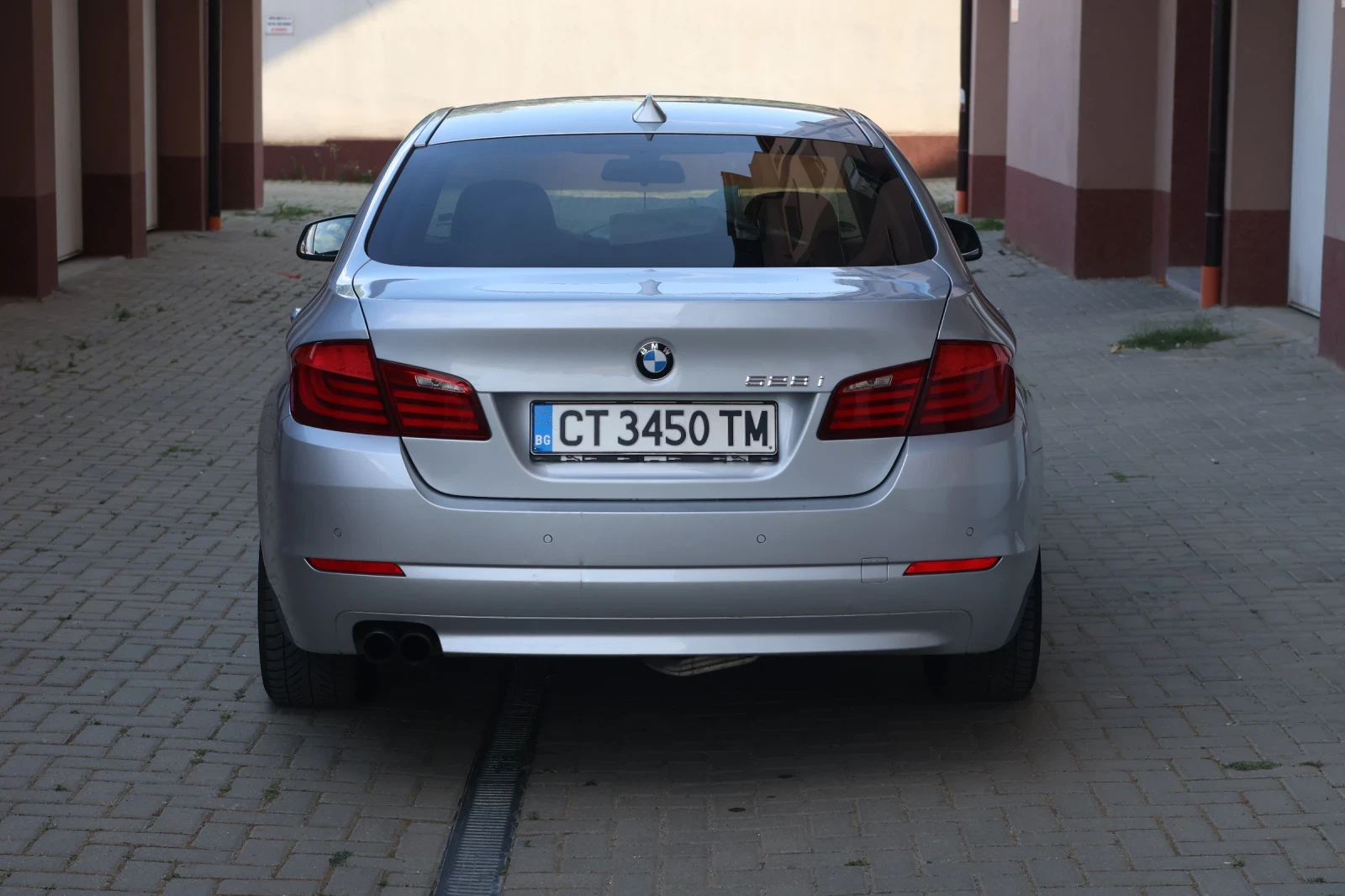 BMW 528 2010 258 к.с - изображение 5