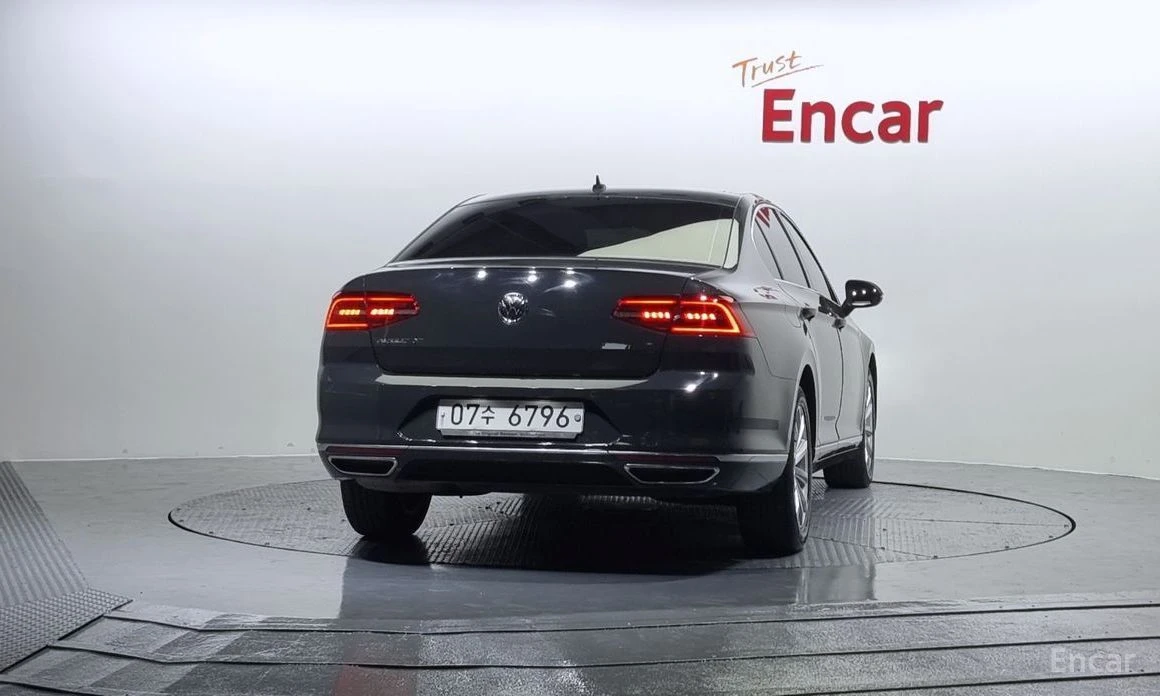 VW Passat  - изображение 4