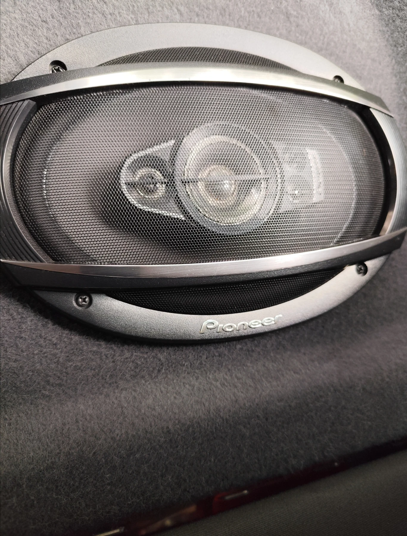 VW Polo TDI 1.6 - изображение 9