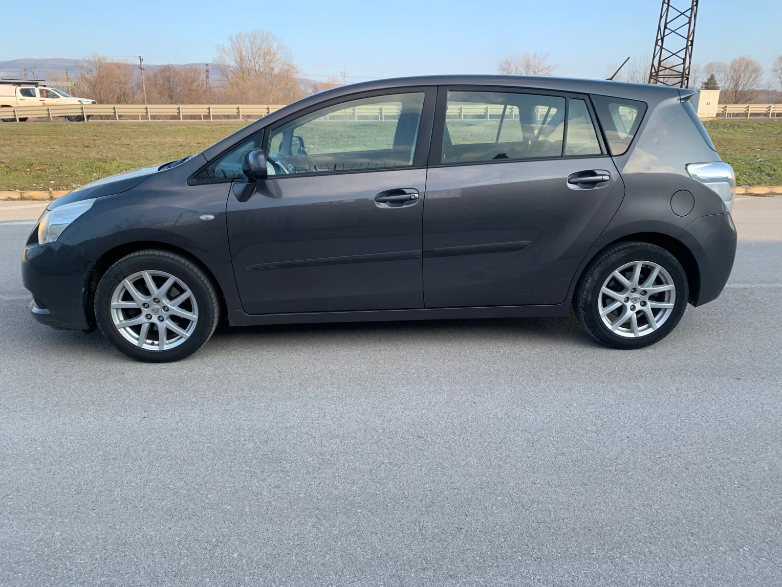 Toyota Verso 1.8-EURO5-������-��������-1�-�������� | Mobile.bg � ����������� 3