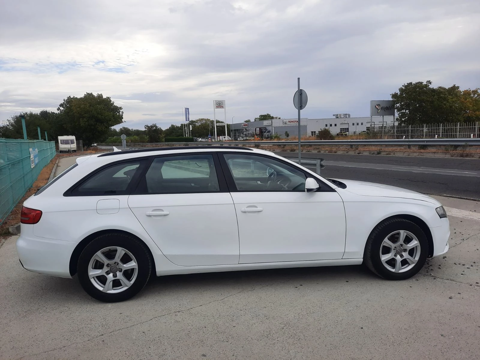 Audi A4 2, 0 TDI  - изображение 8