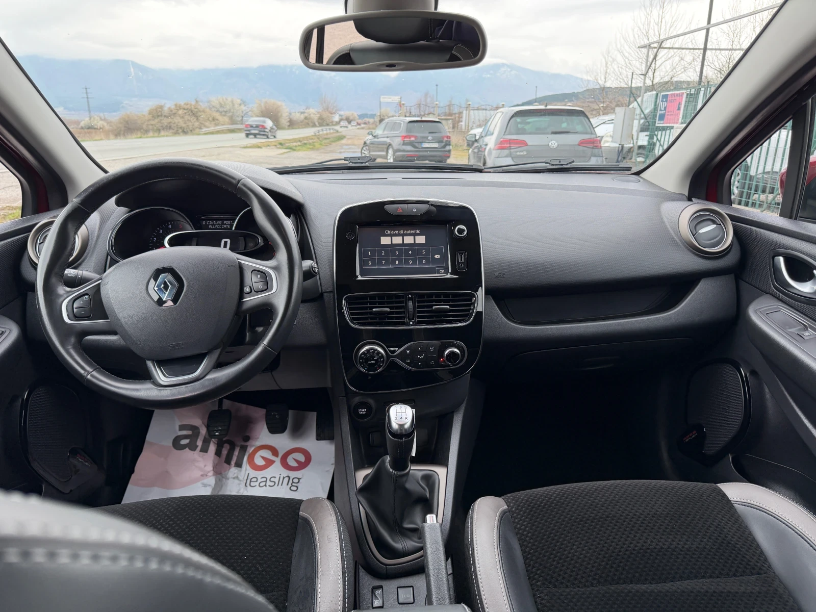Renault Clio 1.5 DCI, снимка 13 - Автомобили и джипове - 54137373