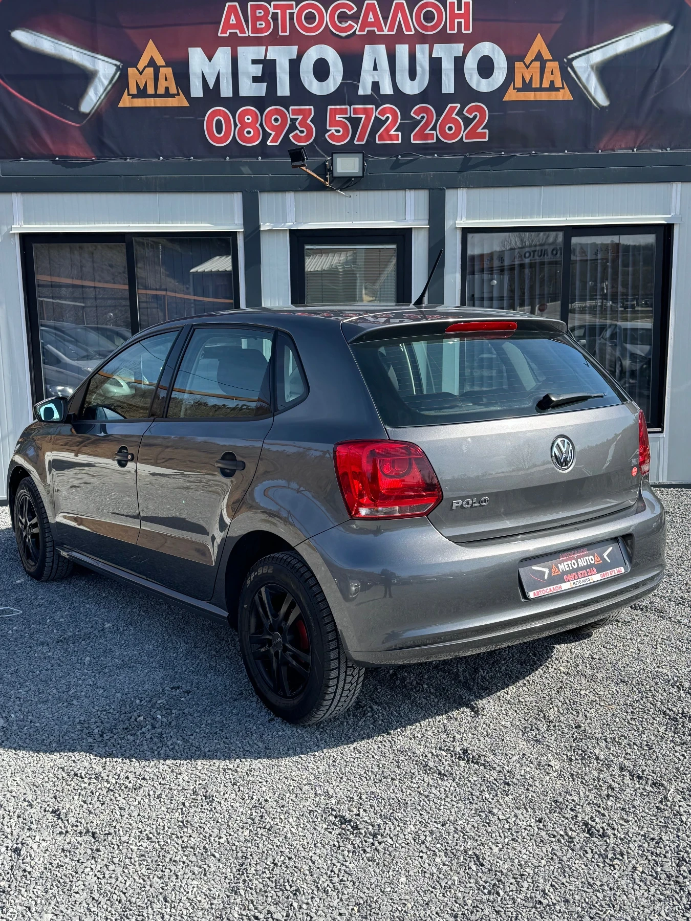 VW Polo 1.2 TDI- ОБСЛУЖЕНА-НАВИ-ГУМИ-ТОП!, снимка 4 - Автомобили и джипове - 54208544