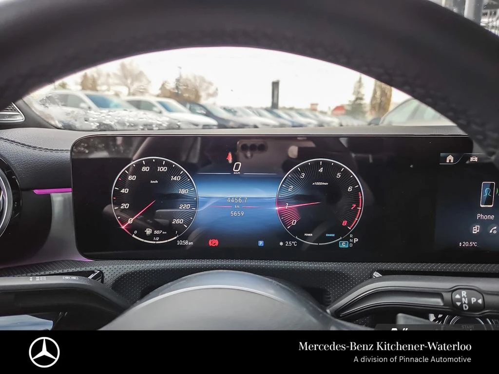 Mercedes-Benz CLA 250 4MATIC * DIGITAL DASH * ПОДГРЕВ, снимка 5 - Автомобили и джипове - 54479682