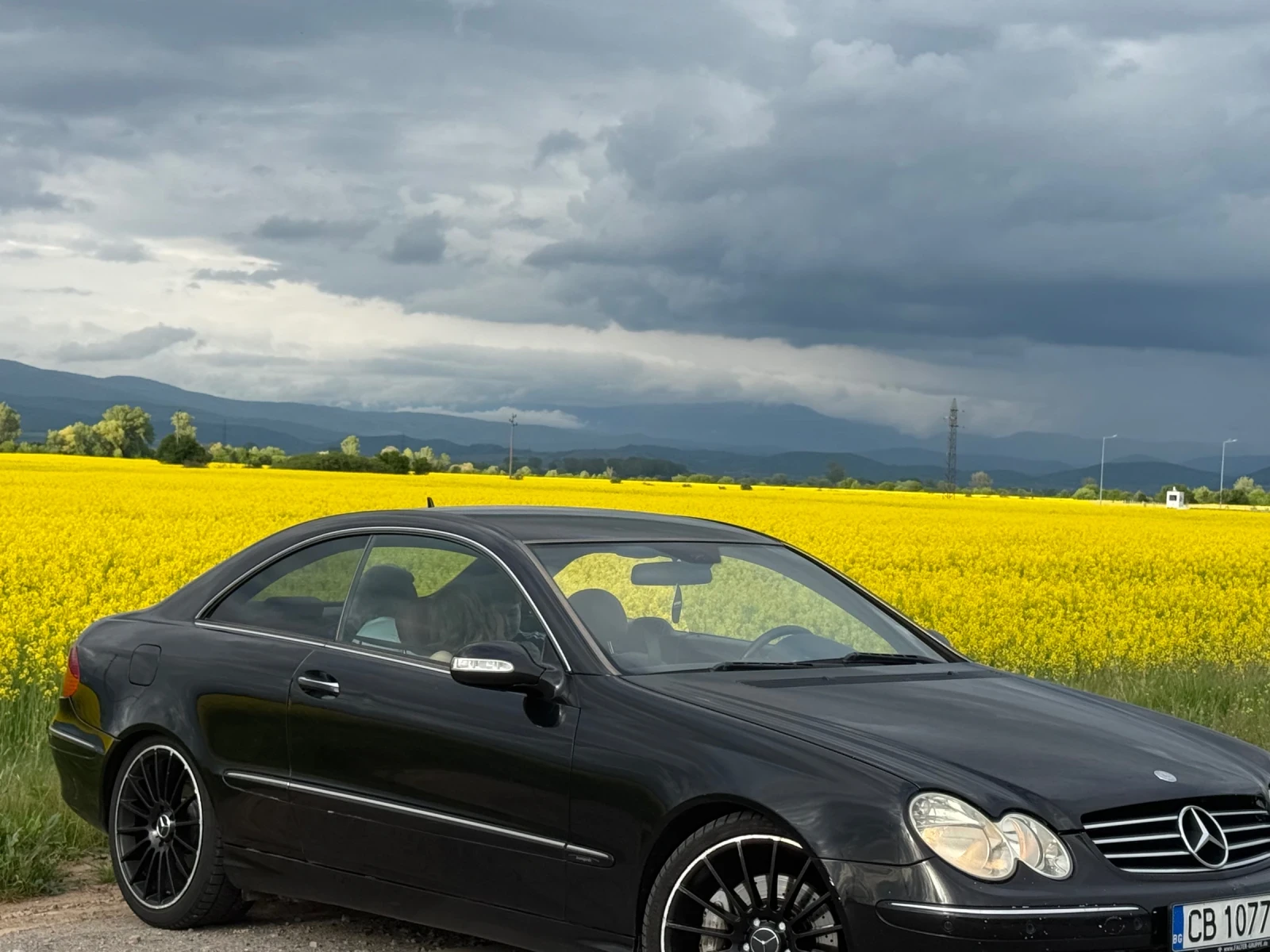 Mercedes-Benz 220, снимка 5 - Автомобили и джипове - 54655144