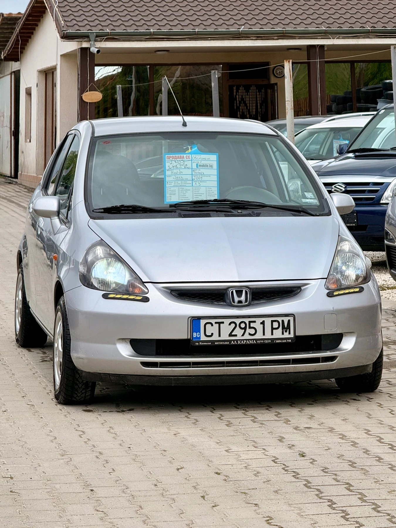 Honda Jazz Обслужена* Всичко платено* Бартер* Реална* Верига*, снимка 3 - Автомобили и джипове - 54665748