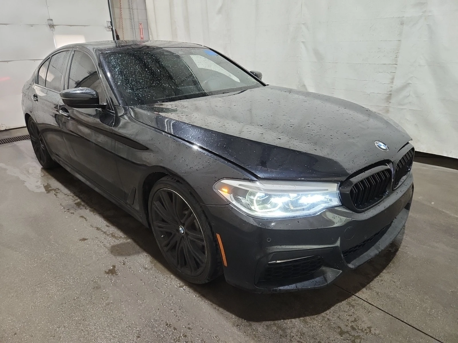 BMW 540 XDRIVE * M * HEAD UP * ОБДУХВАНЕ * CARFAX * , снимка 2 - Автомобили и джипове - 54682823