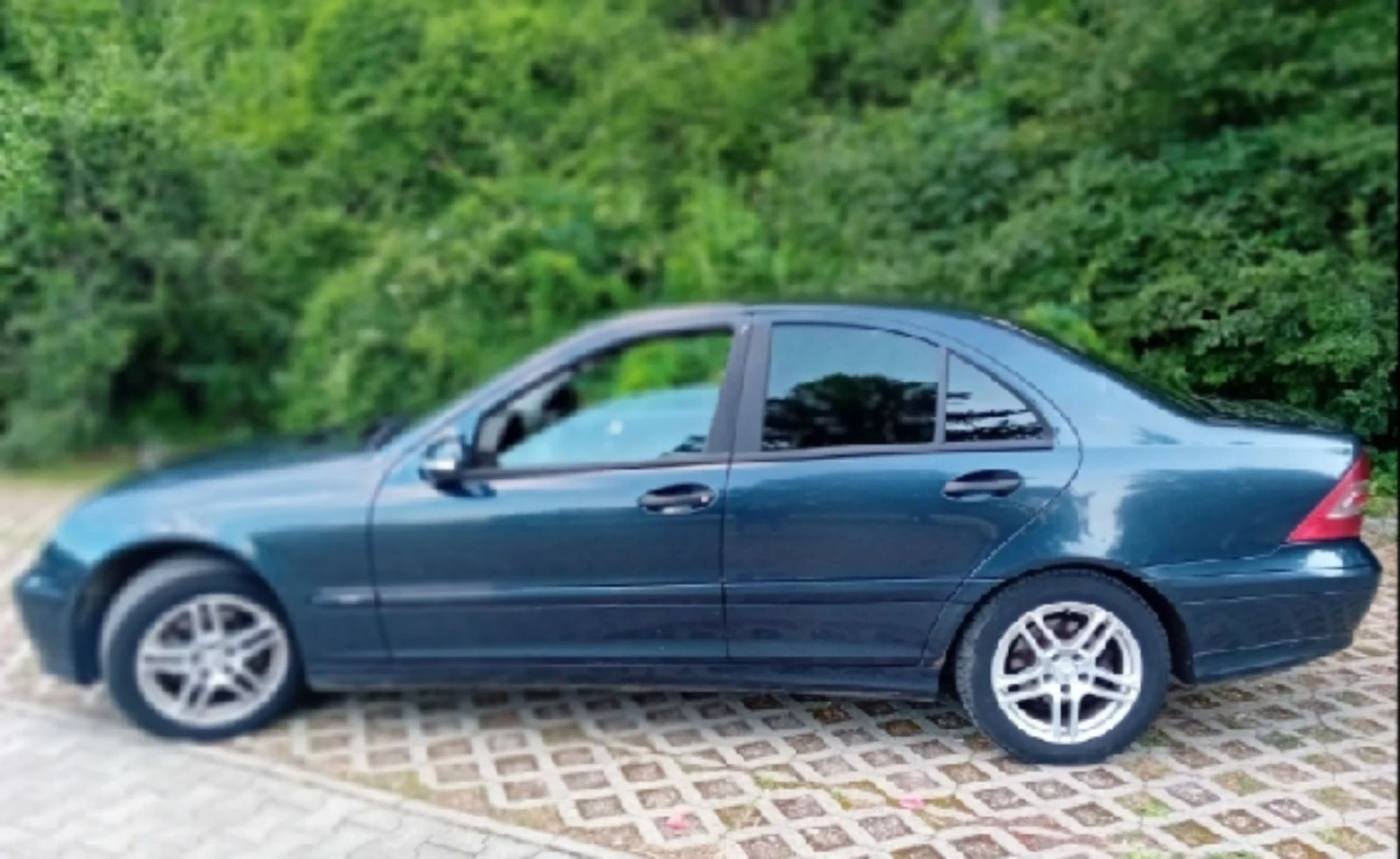 Mercedes-Benz 200, снимка 3 - Автомобили и джипове - 54733792