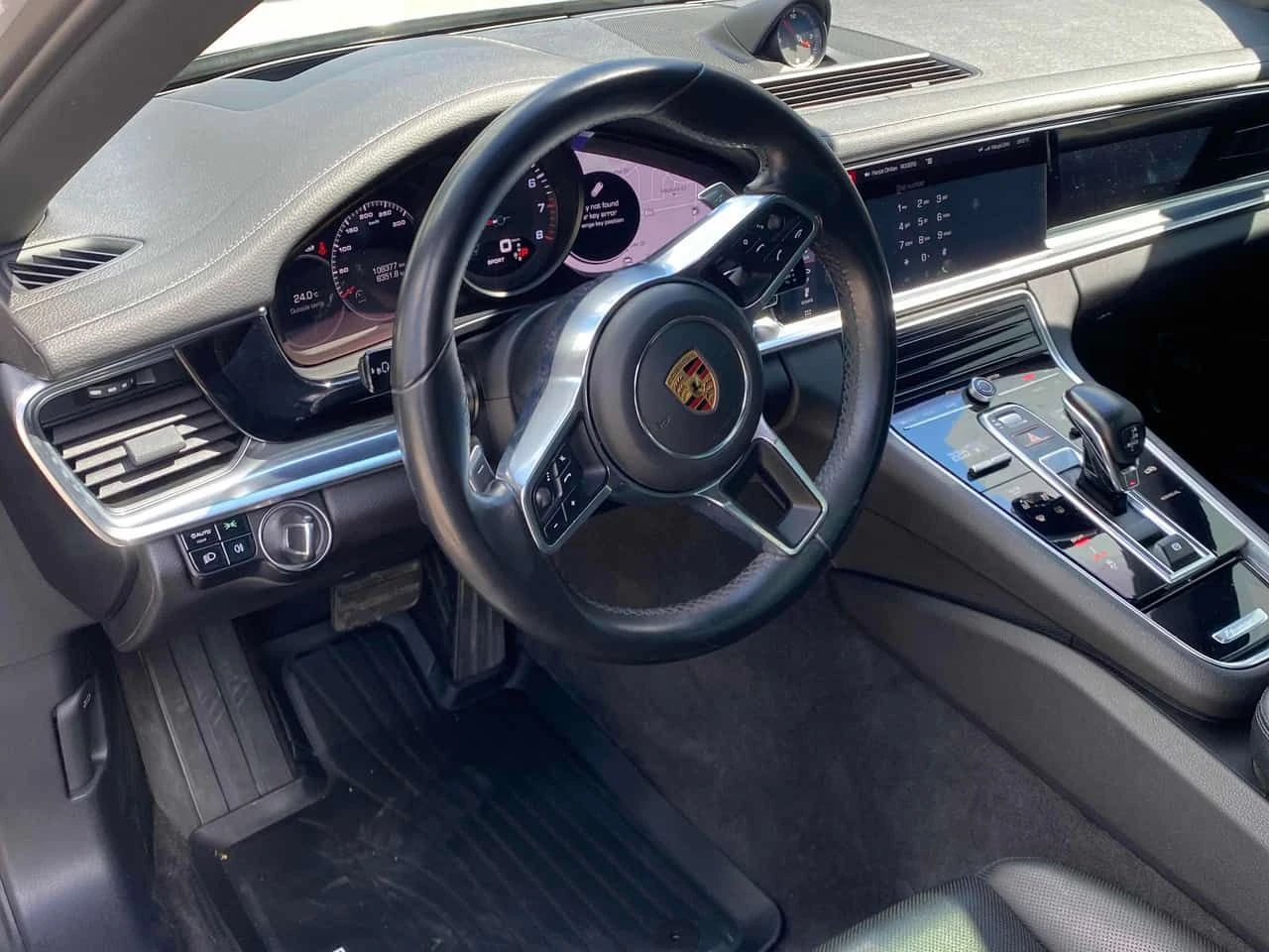 Porsche Panamera 4 AWD  CARFAX, снимка 5 - Автомобили и джипове - 55031309