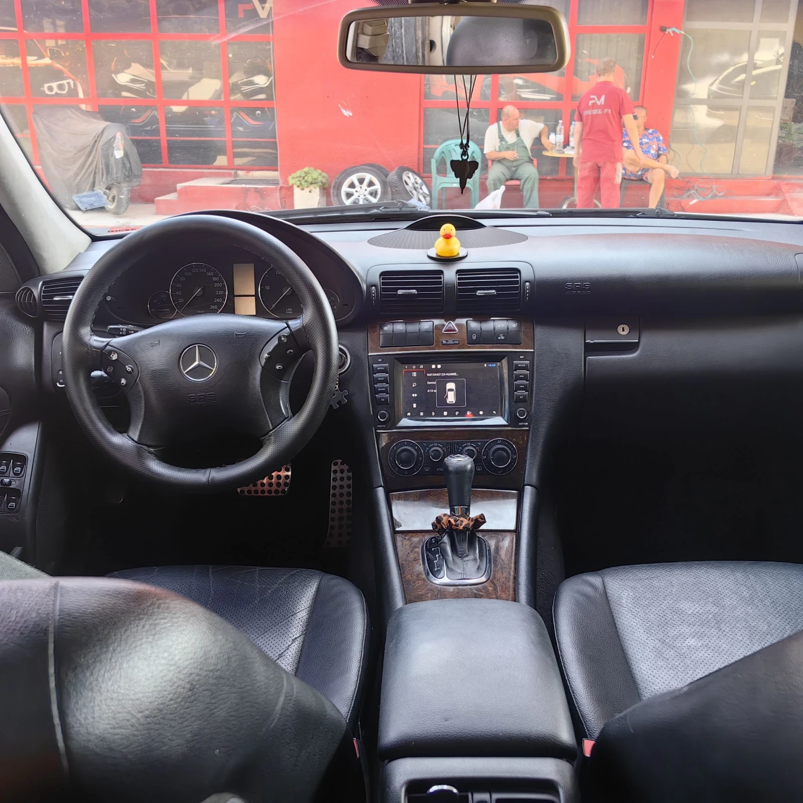 Mercedes-Benz C 220 2.2cdi, снимка 7 - Автомобили и джипове - 55103153