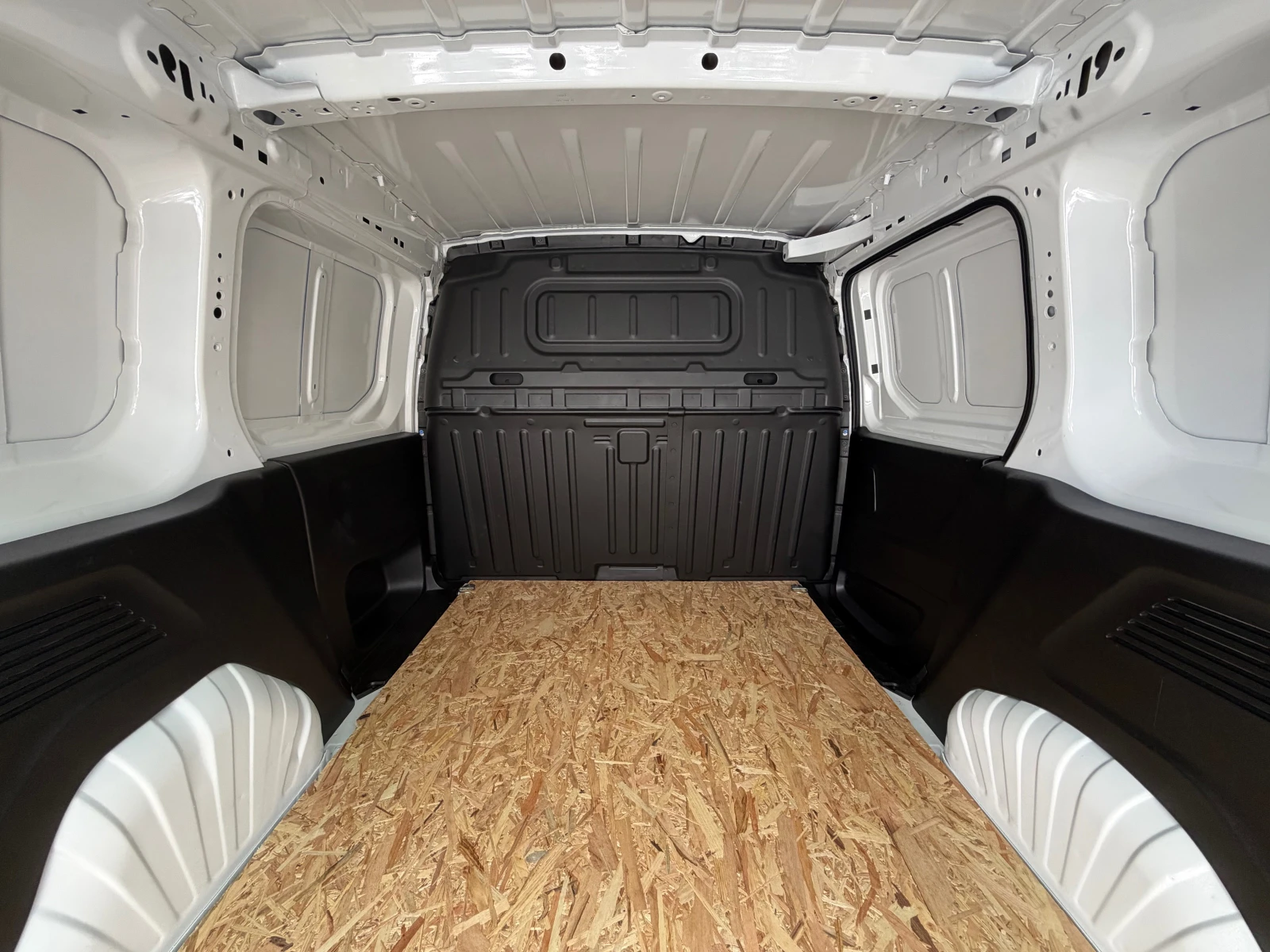 Opel Combo 1.5 KLIMA NAVI N1 EURO 6, снимка 9 - Автомобили и джипове - 55171865