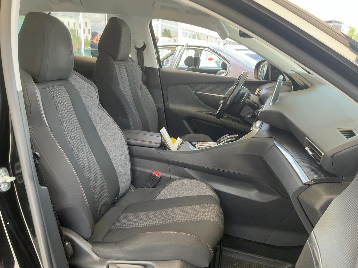 Peugeot 3008 БЕНЗИН* АВТОМАТИК* Apple* CarPlay* ОЧАКВАН* ВНОС* , снимка 8 - Автомобили и джипове - 55216611