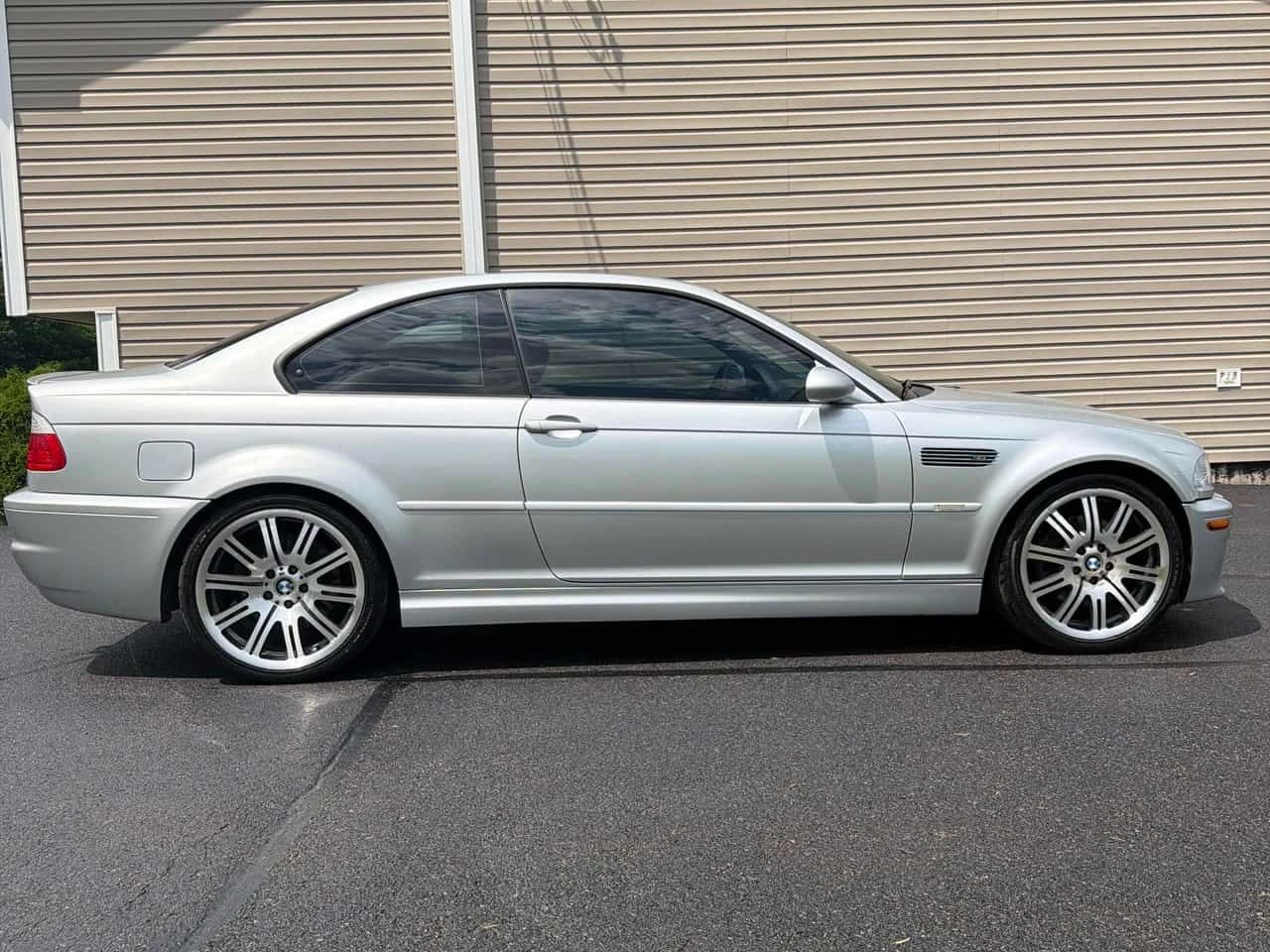 BMW M3 * АВТОКРЕДИТ БЕЗ ПЪРВОНАЧАЛНА ВНОСКА* , снимка 3 - Автомобили и джипове - 55239387