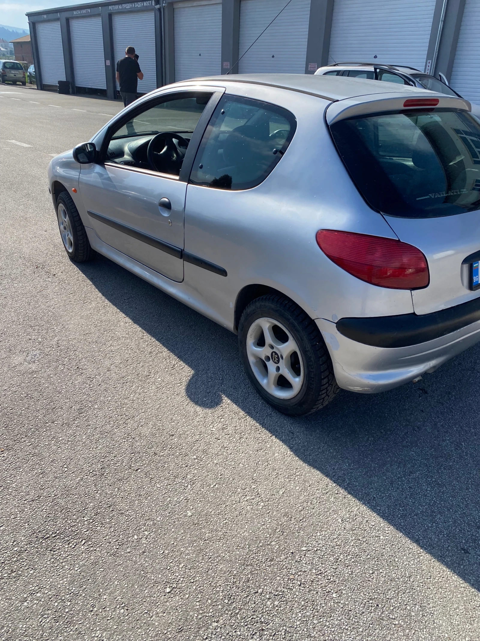 Peugeot 206, снимка 8 - Автомобили и джипове - 55333151