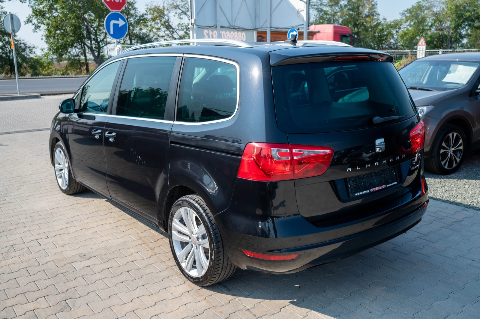 Seat Alhambra 2.0* TDI* 140кс* , снимка 6 - Автомобили и джипове - 55784138