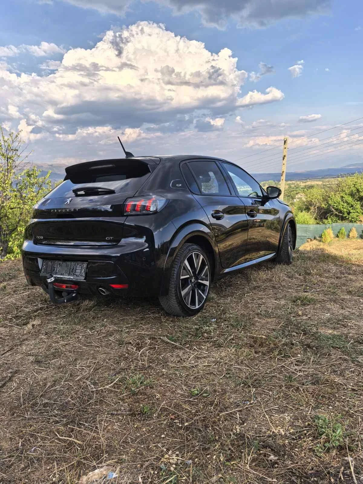 Peugeot 208 1.2 Gt, снимка 13 - Автомобили и джипове - 56035978
