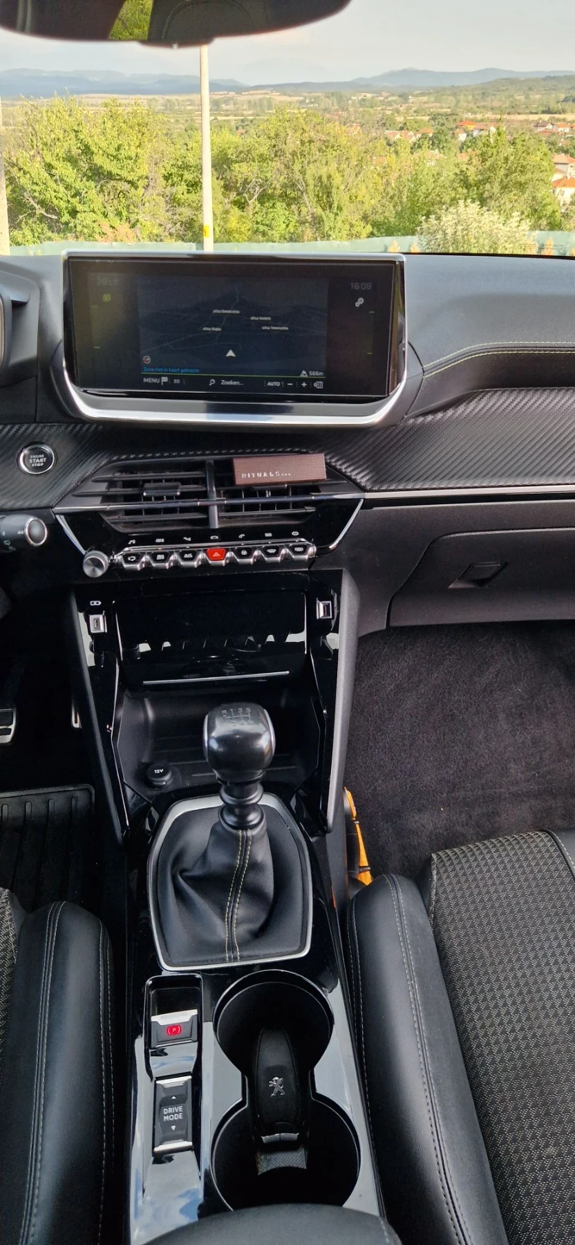Peugeot 208 1.2 Gt, снимка 8 - Автомобили и джипове - 56035978