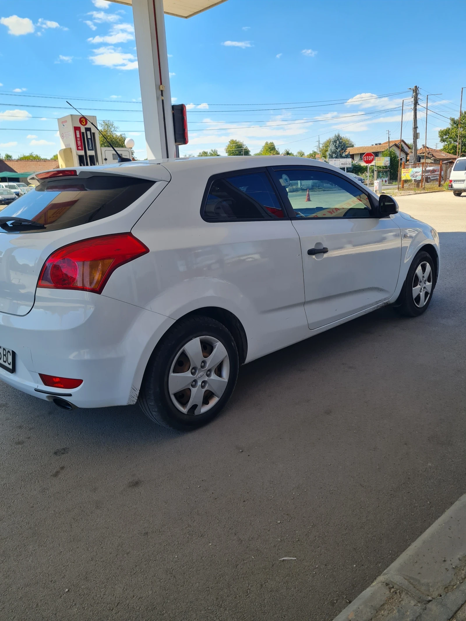 Kia Ceed 1.4куб.90к.с. 2009г. Бензин , снимка 3 - Автомобили и джипове - 56214915