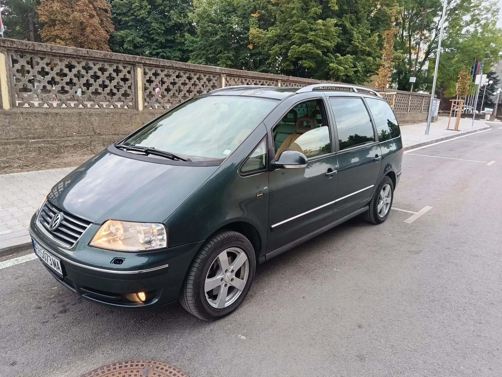 VW Sharan М-7