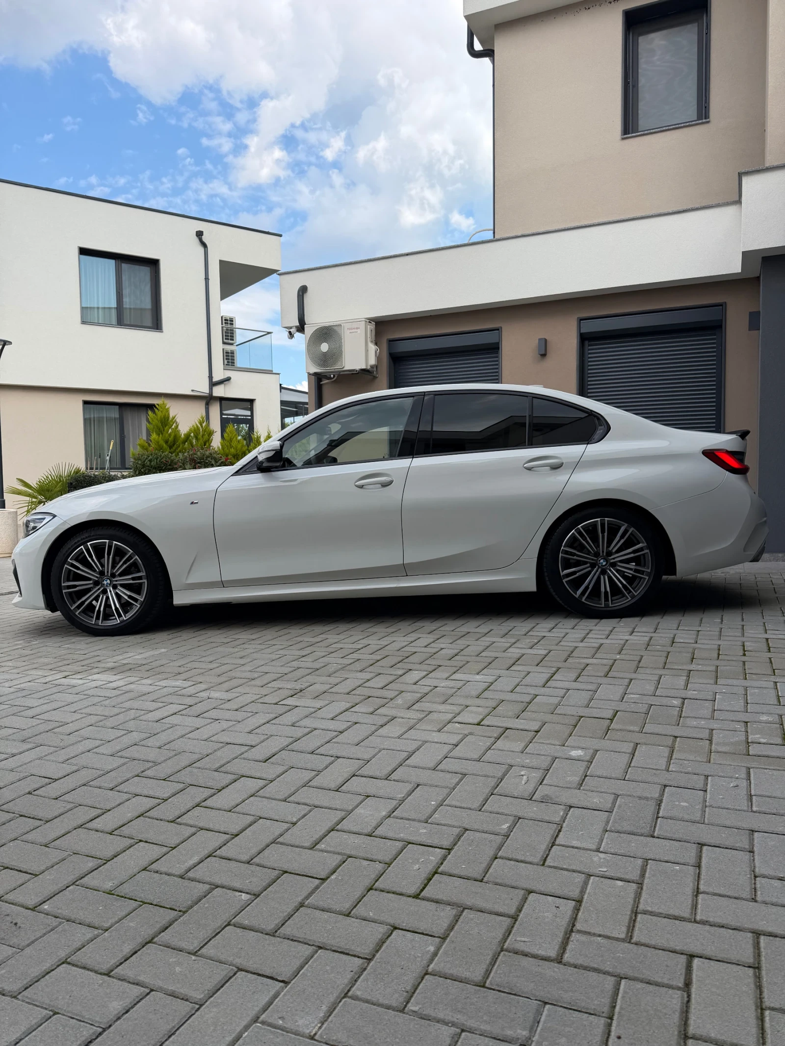 BMW 318, снимка 6 - Автомобили и джипове - 56360457