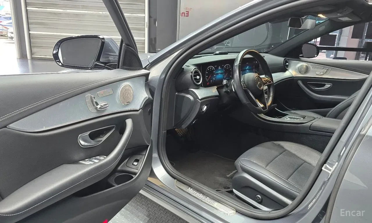 Mercedes-Benz E 350 4MATIC* BURMESTER* ���������* LANE* ASSIST* 360��� | Mobile.bg � ����������� 5