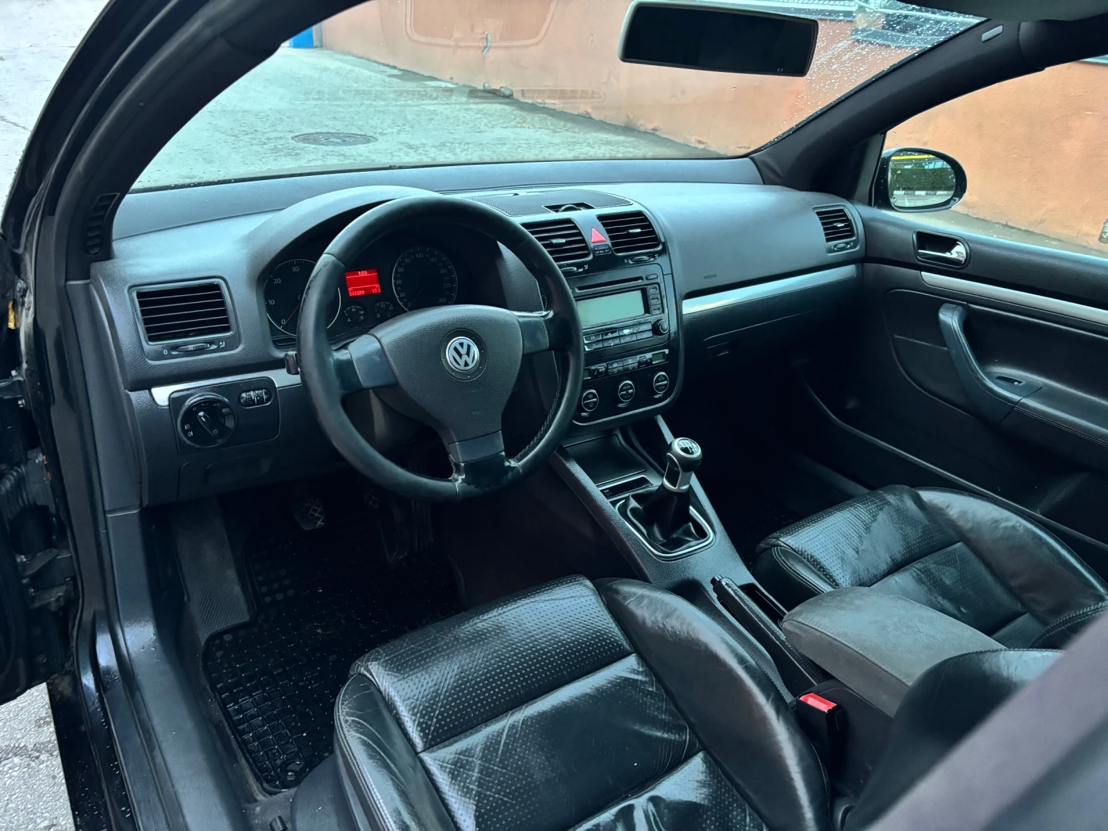 VW Golf 1.9, снимка 7 - Автомобили и джипове - 56511161