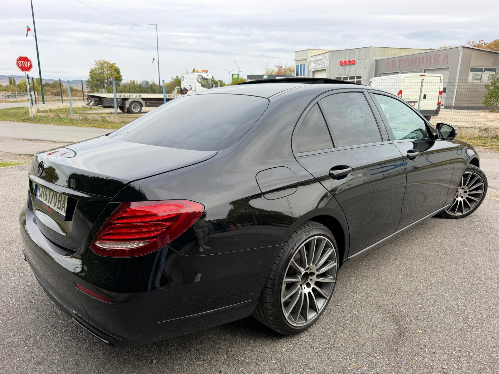 Mercedes-Benz E 350, снимка 3 - Автомобили и джипове - 56682165