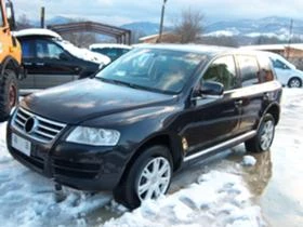 VW Touareg 3.0TDI, снимка 2