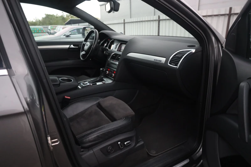 Audi Q7 3.0 TDI quattro S line facelift BiXenon #iCarbg , снимка 12 - Автомобили и джипове - 47593578