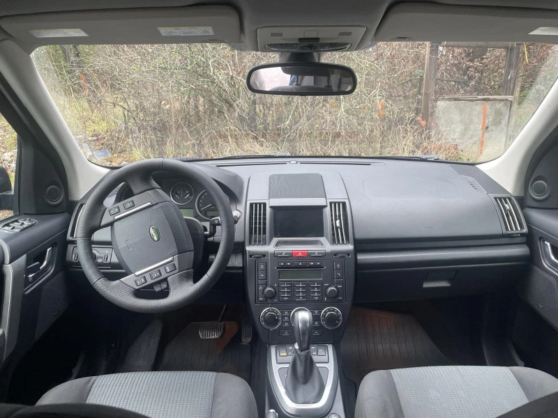 Land Rover Freelander, снимка 8 - Автомобили и джипове - 49349793