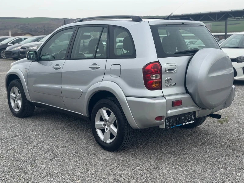 Toyota Rav4 2.0* D4-D* , снимка 5 - Автомобили и джипове - 49611203