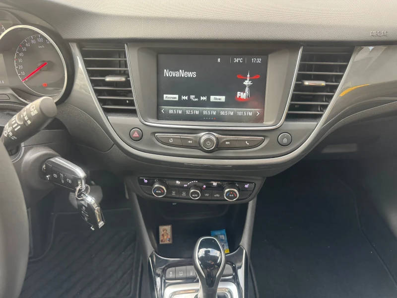 Opel Crossland X 5 000км. Automatic ГАРАНЦИОНЕН!!!, снимка 10 - Автомобили и джипове - 51677623