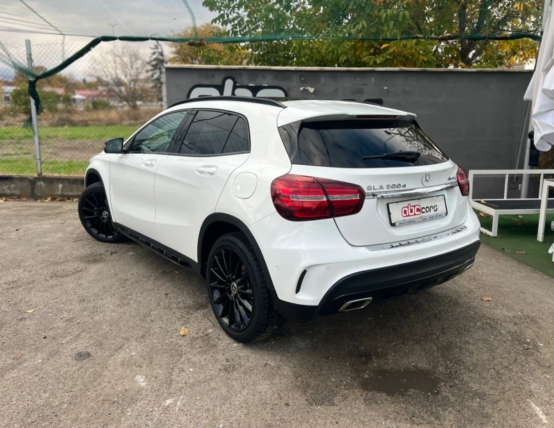 Mercedes-Benz GLA 200 2.2CDI 4Matic Edition Facelift, снимка 5 - Автомобили и джипове - 52201723