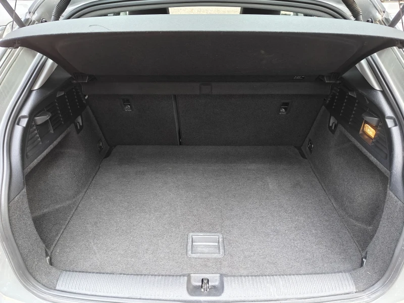 Audi Q2 1.6tdi 116ps, снимка 13 - Автомобили и джипове - 52285859