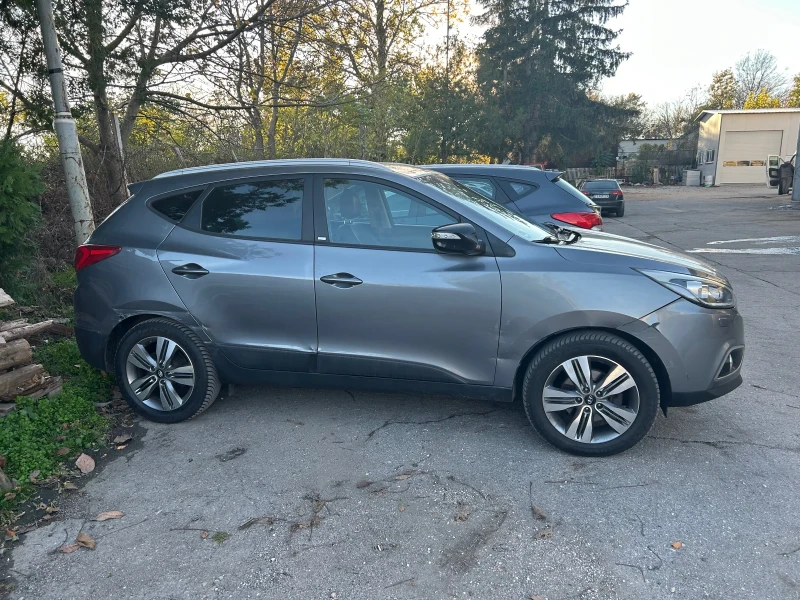 Hyundai IX35 2, 0 4х4, снимка 14 - Автомобили и джипове - 52490074