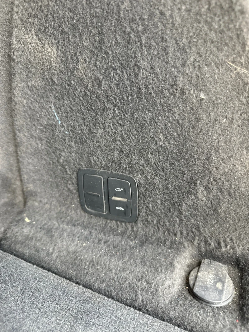 Audi Q7, снимка 13 - Автомобили и джипове - 53513211