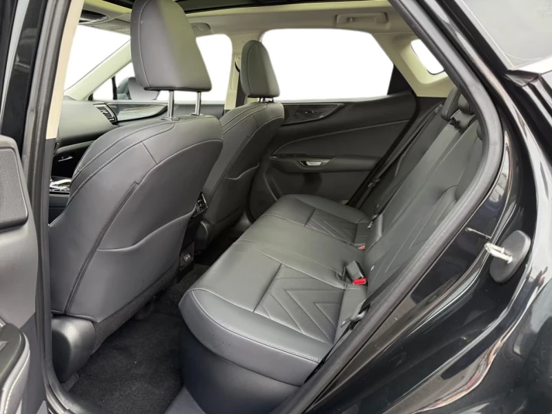 Lexus NX 350h EXECUTIVE/243HP/BI-LED/360/ACC/KLESS/CPLAY/800g, снимка 15 - Автомобили и джипове - 53524871