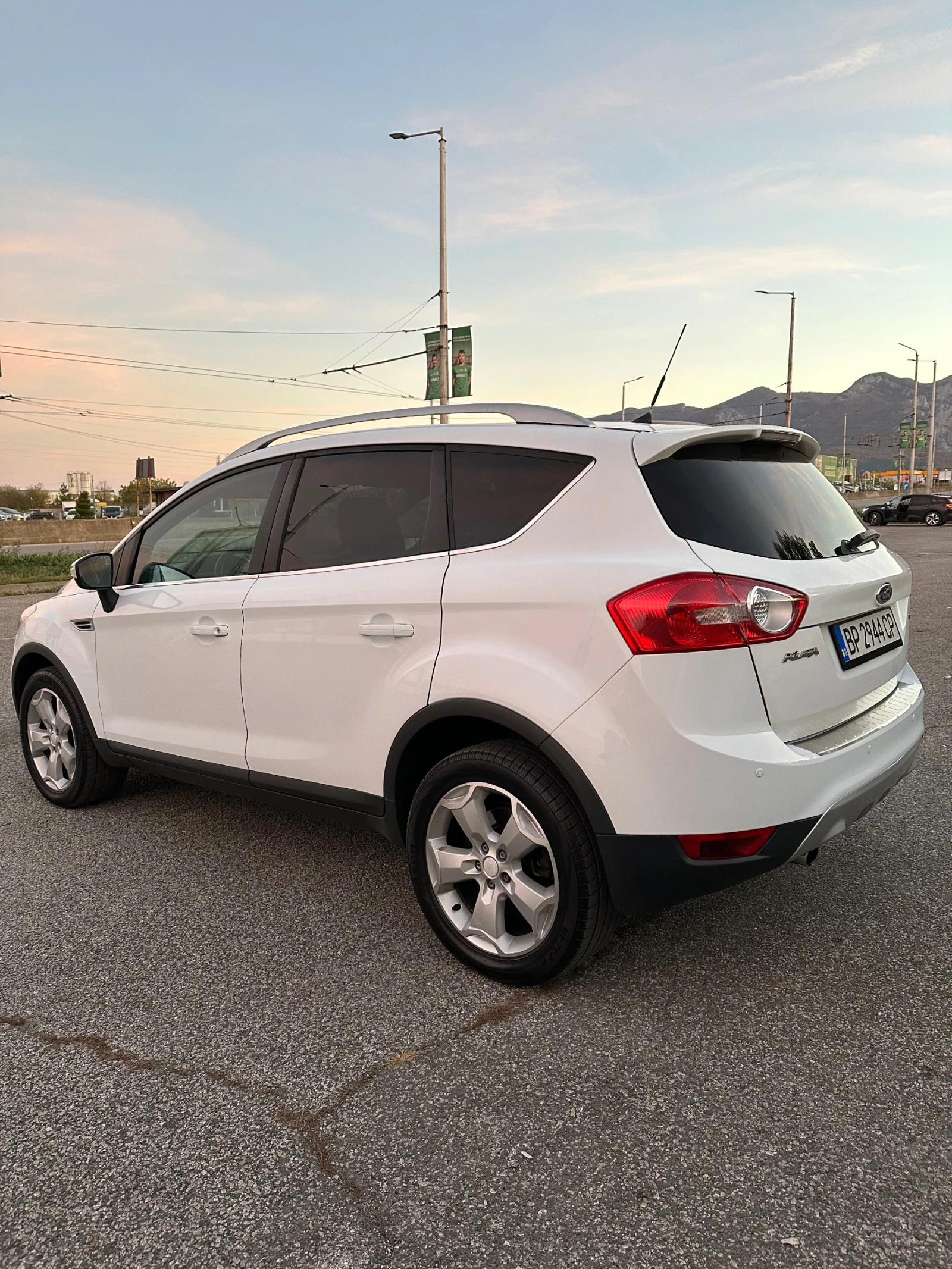 Ford Kuga  2.0 / TDCI / 4x4/ Italy  - изображение 3