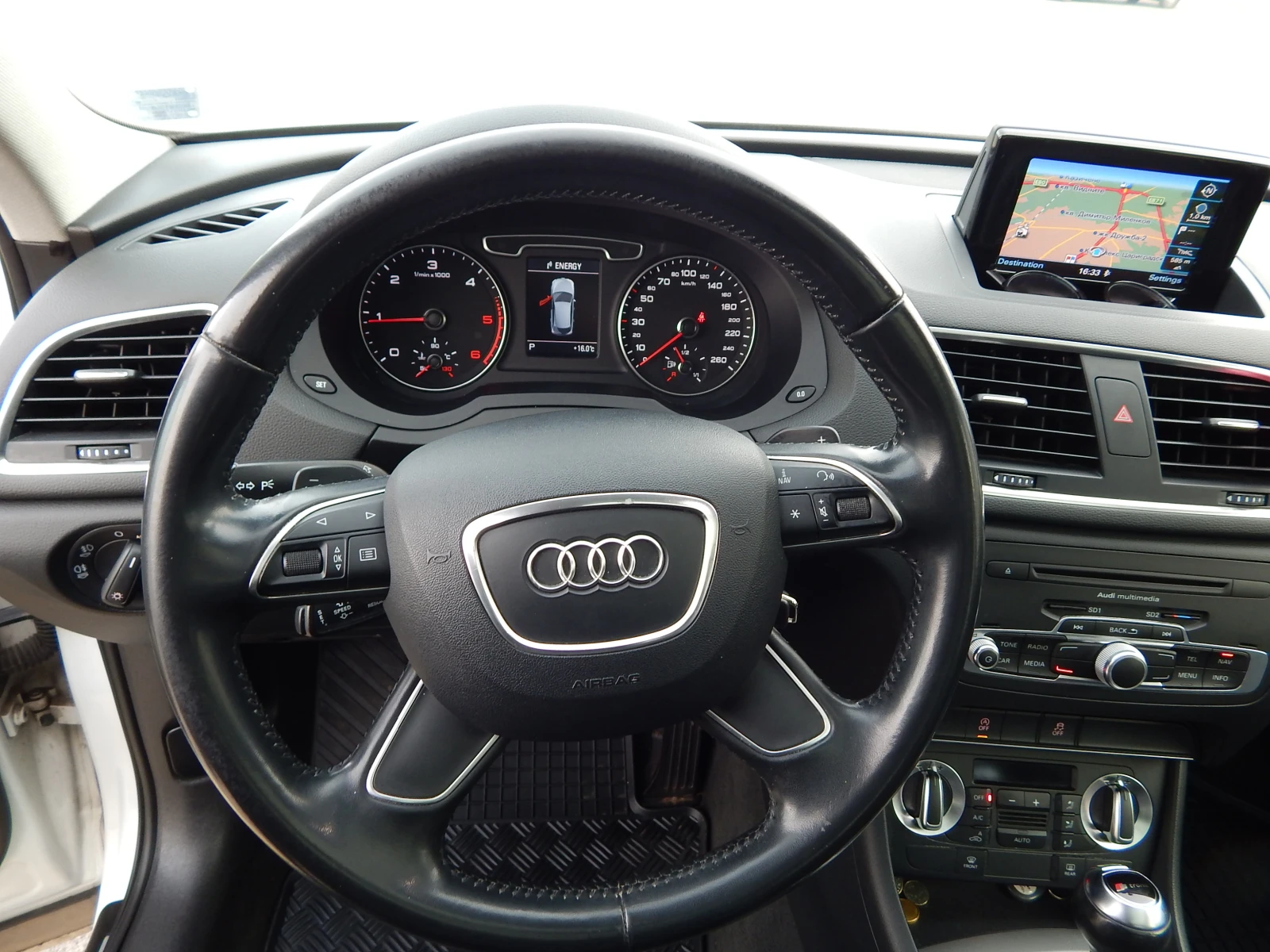 Audi Q3 2.0TDI* S line*  | Mobile.bg   11