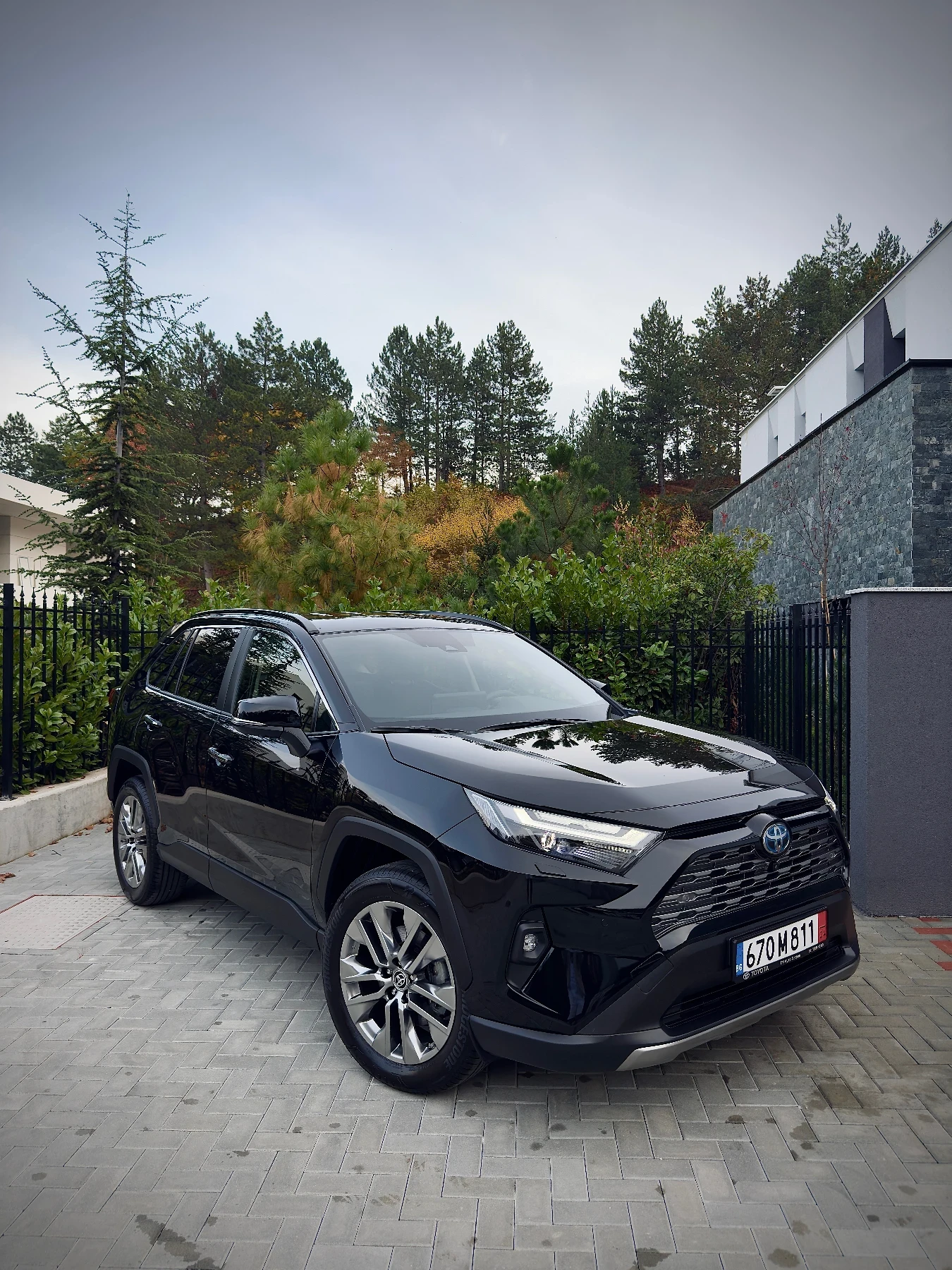 Toyota Rav4 ЧИСТО НОВ / Поръчков / 10 г гаранция / Перла - изображение 2