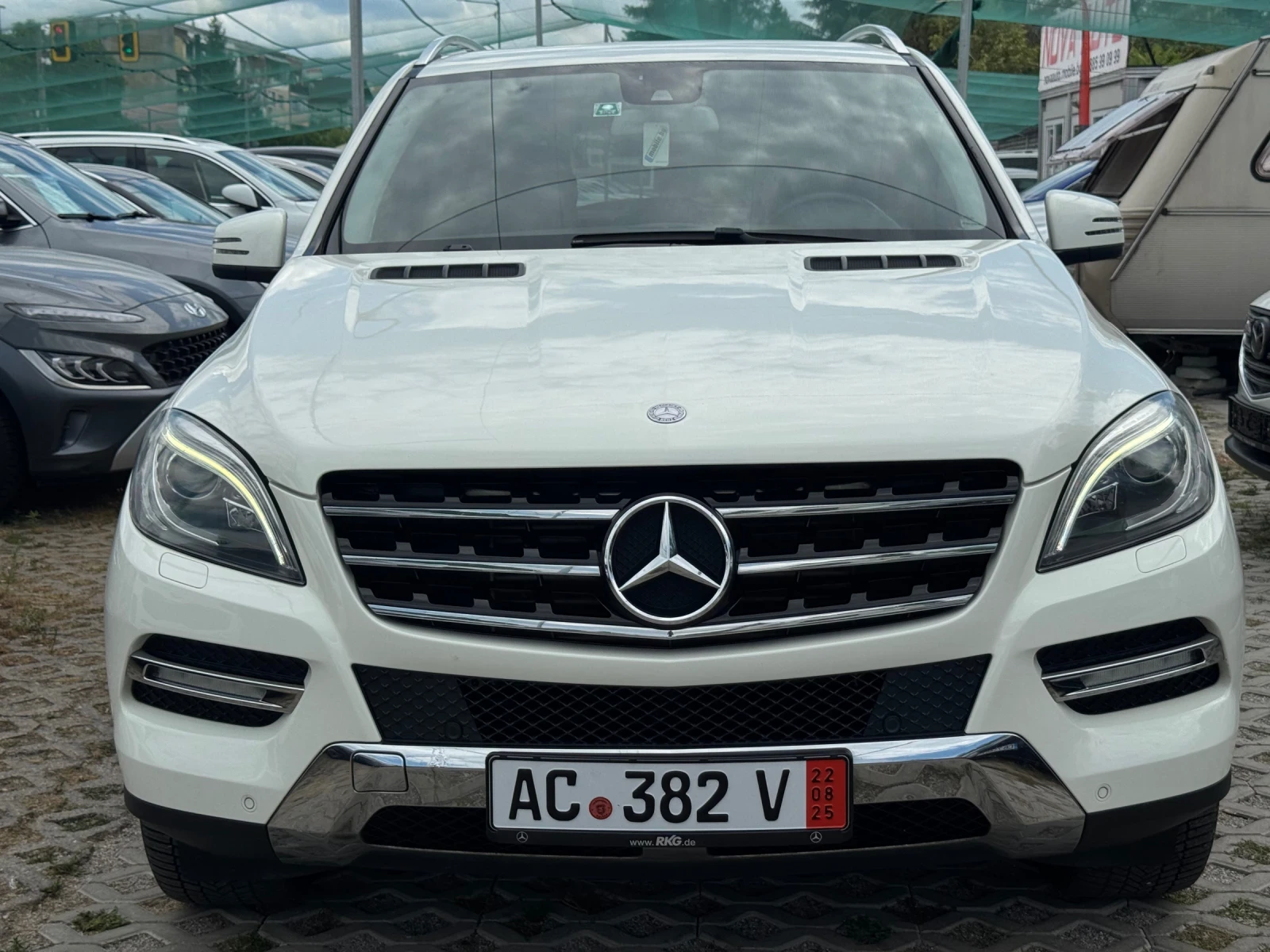 Mercedes-Benz ML 350 CDI 4 MATIC 258 к.c. - изображение 8