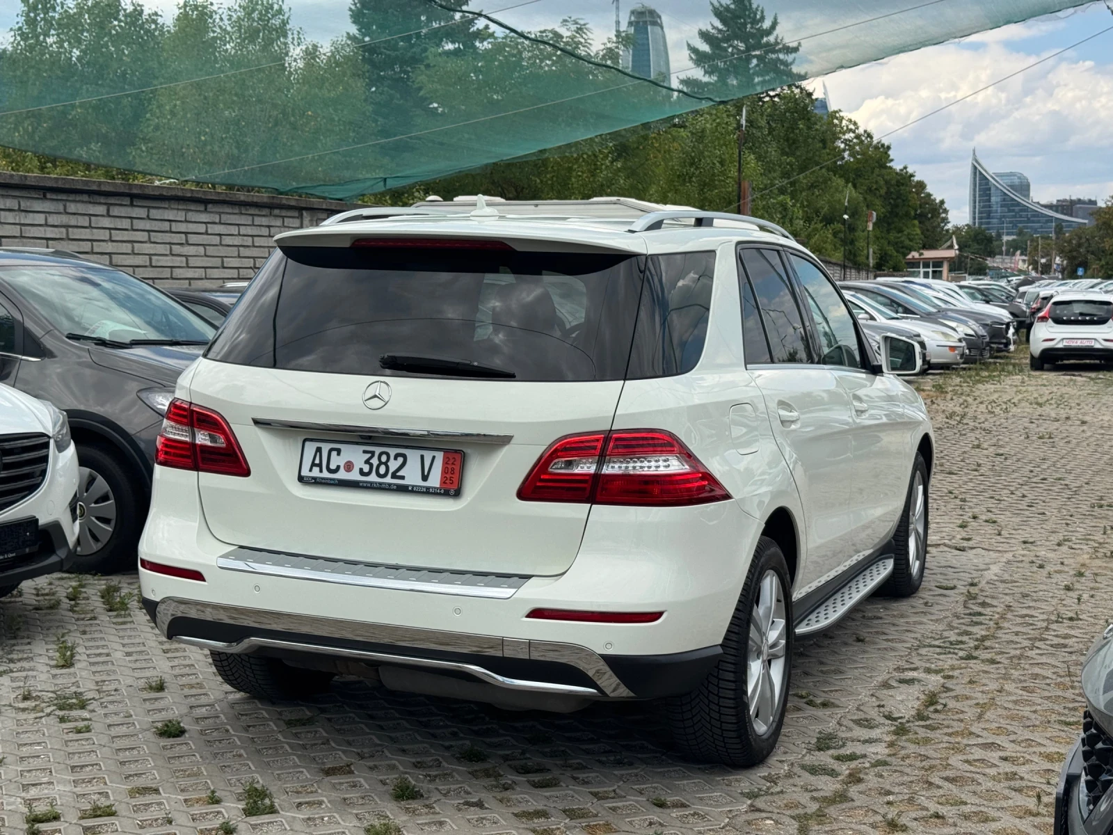 Mercedes-Benz ML 350 CDI 4 MATIC 258 к.c. - изображение 5