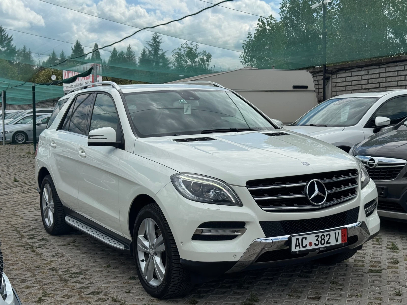 Mercedes-Benz ML 350 CDI 4 MATIC 258 к.c. - изображение 3