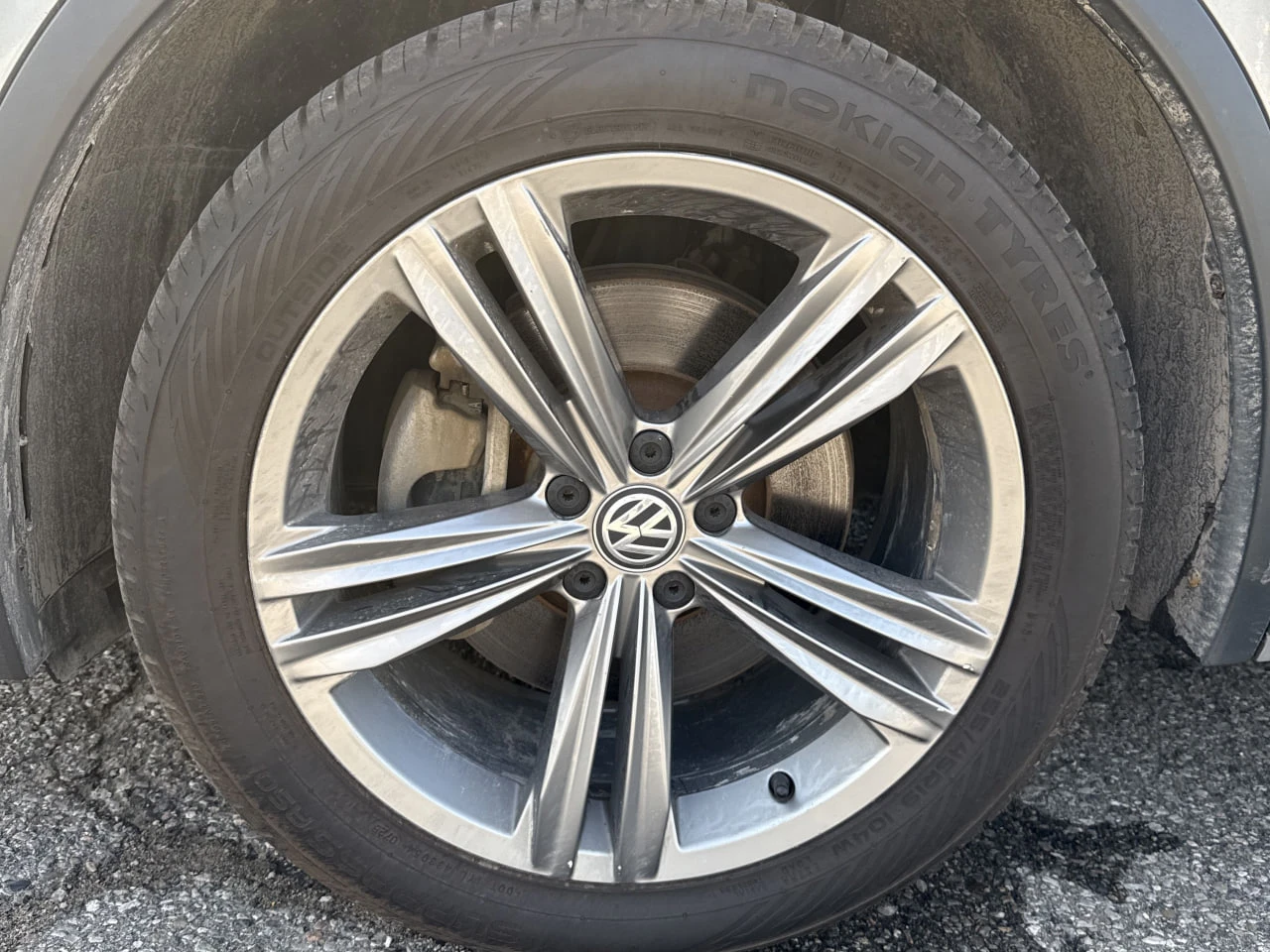 VW Tiguan *  *    *   *  | Mobile.bg   15