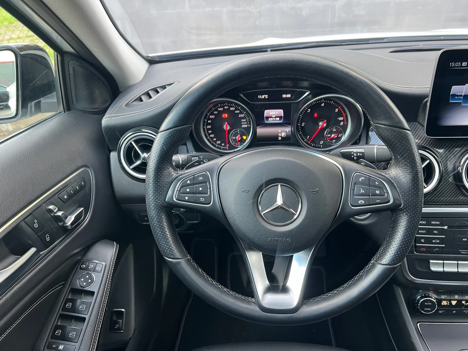 Mercedes-Benz GLA 200 2.2CDI 4Matic Edition Facelift | Mobile.bg   9