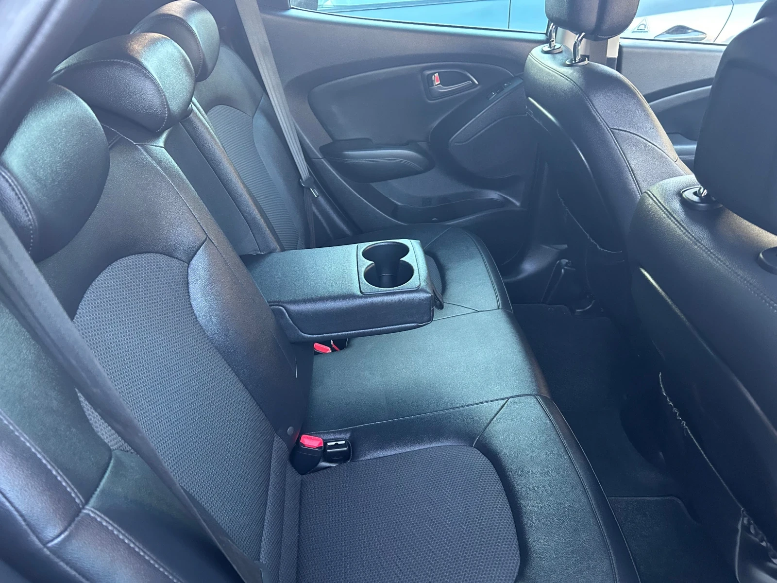 Hyundai IX35 2, 0 44 | Mobile.bg   16