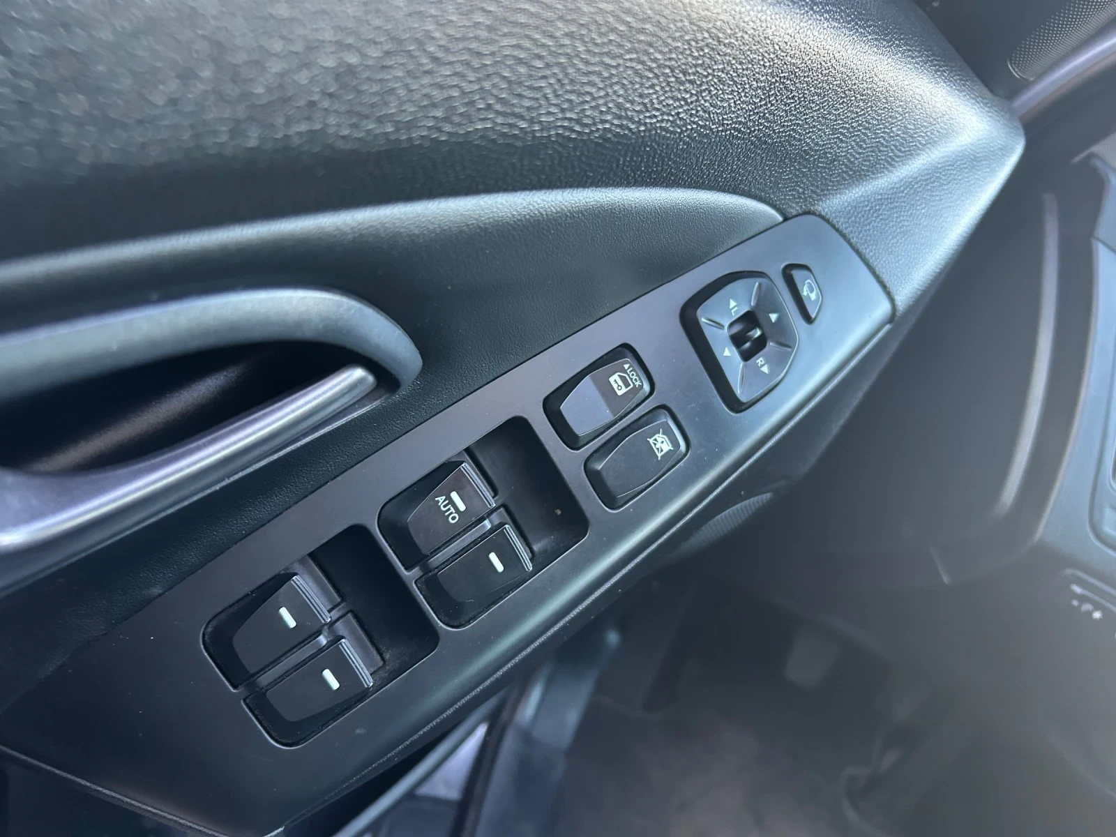 Hyundai IX35 2, 0 44 | Mobile.bg   12