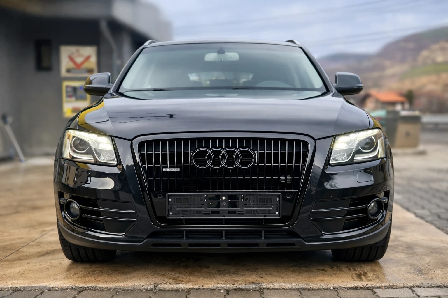 Audi Q5 3.0TDI* Quattro* NAVI* B&O* TV* PANORAMA* ITALIA*  - изображение 2