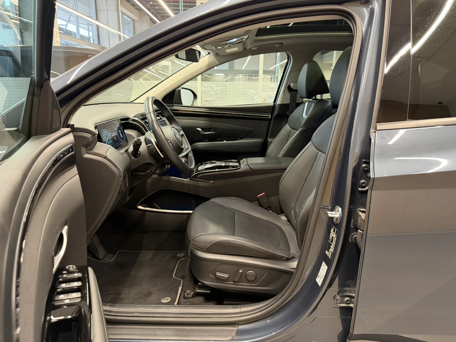 Hyundai Tucson SPECIAL AWD, снимка 14 - Автомобили и джипове - 54304549