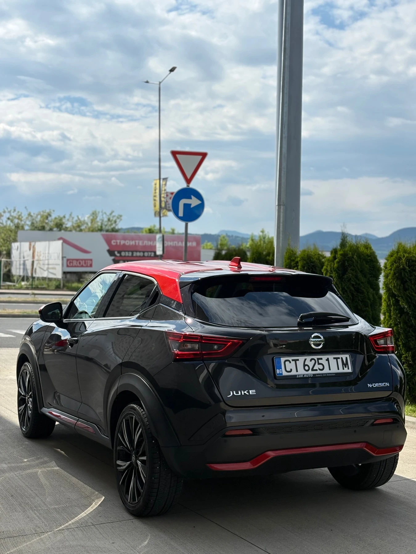 Nissan Juke, снимка 2 - Автомобили и джипове - 54627308